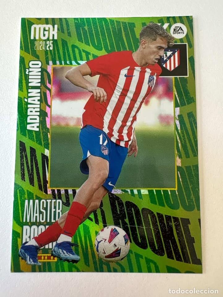 Cromos de f&uacute;tbol: Carta Adri&aacute;n Ni&ntilde;o Atl&eacute;tico de Madrid Master Rookie 406 Megacracks 2024-25