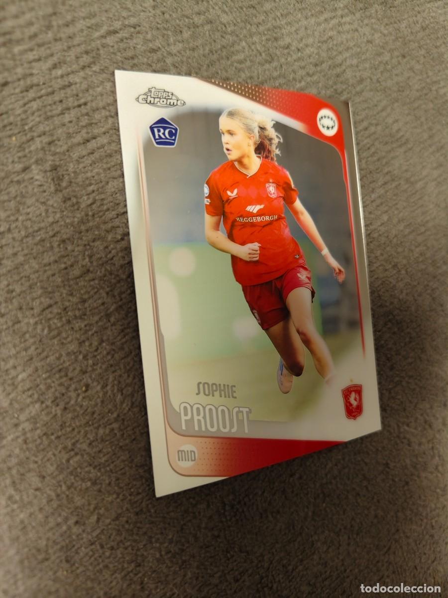 Cromos de Futebol: 42 UWCL 25 26 CHROME SOPHIE PROOST F.C. TWENTE WOMEN CHAMPIONS LEAGUE TOPPS 2025 2026 AAE