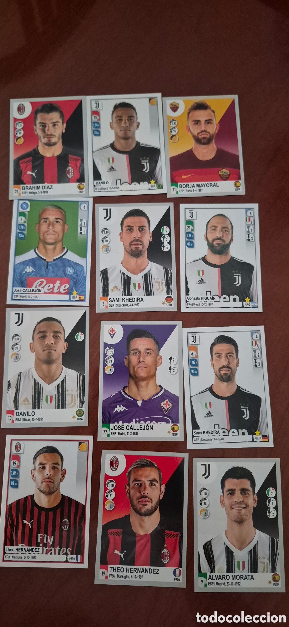Figurine di Calcio: CROMOS CALCIATORI T.2021