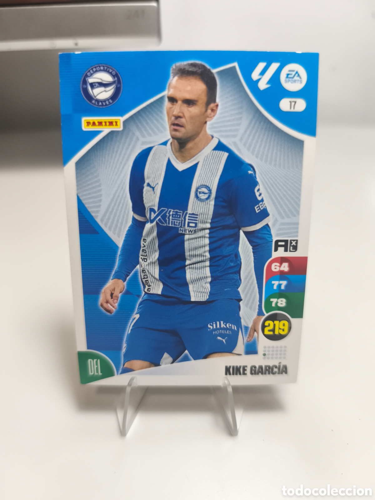 Cromos de f&uacute;tbol: Kike Garc&iacute;a Deportivo Alav&eacute;s 17 Adrenalyn XL 2024 2025 24 25