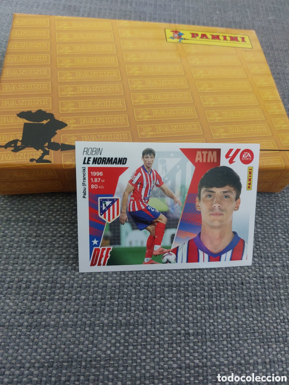 Cromos de f&uacute;tbol: 7 LE NORMAND ATL&Eacute;TICO DE MADRID LIGA ESTE 2025 2026 PANINI 25 26