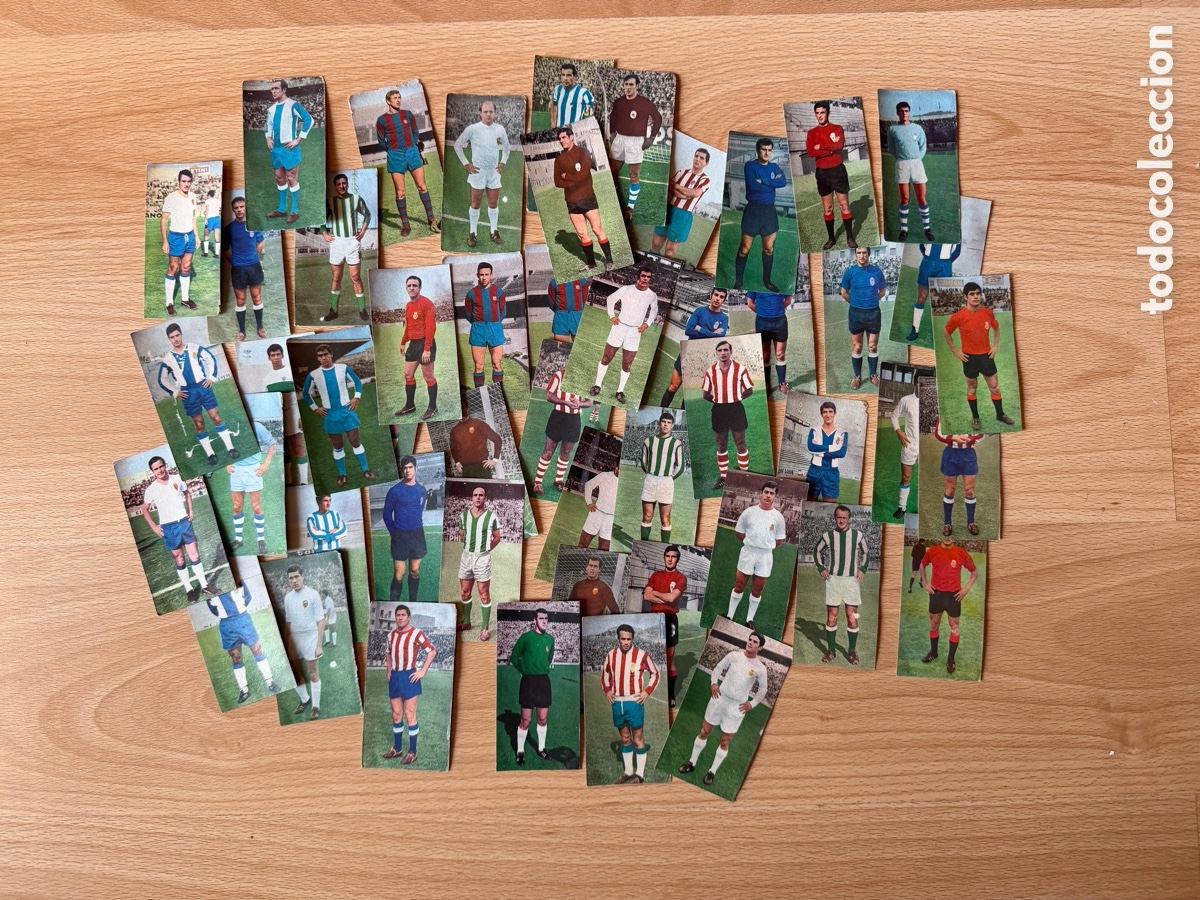 Cartes &agrave; collectionner de Football: LOTE CROMOS FUTBOL EDITORIAL RUIZ ROMERO 1969 REIXACH, GENTO