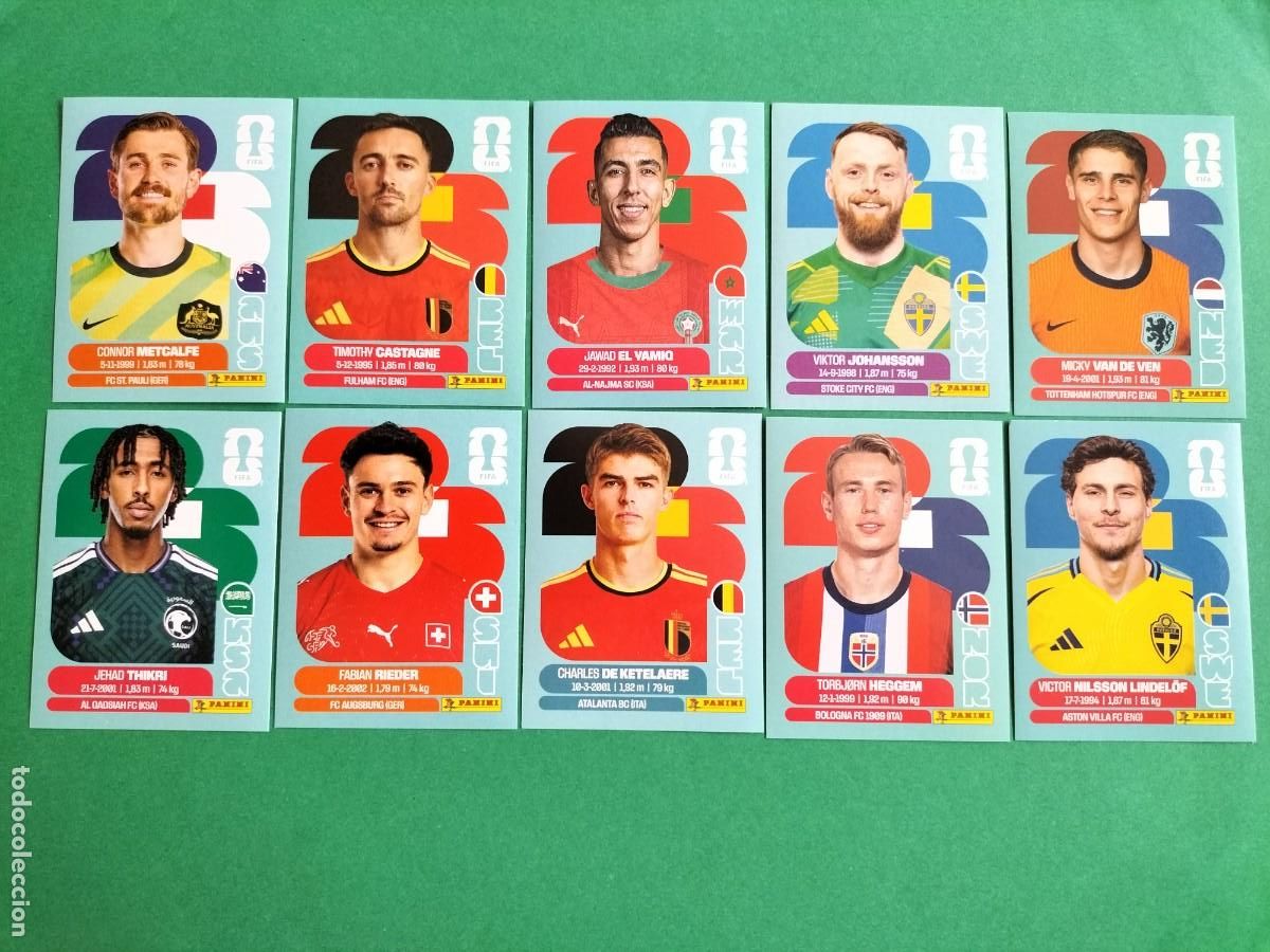 Football Stickers: (PANINI)FIFA WORLD CUP 2026) LOTE DE 10 CROMOS ORIGINALES SIN PEGAR