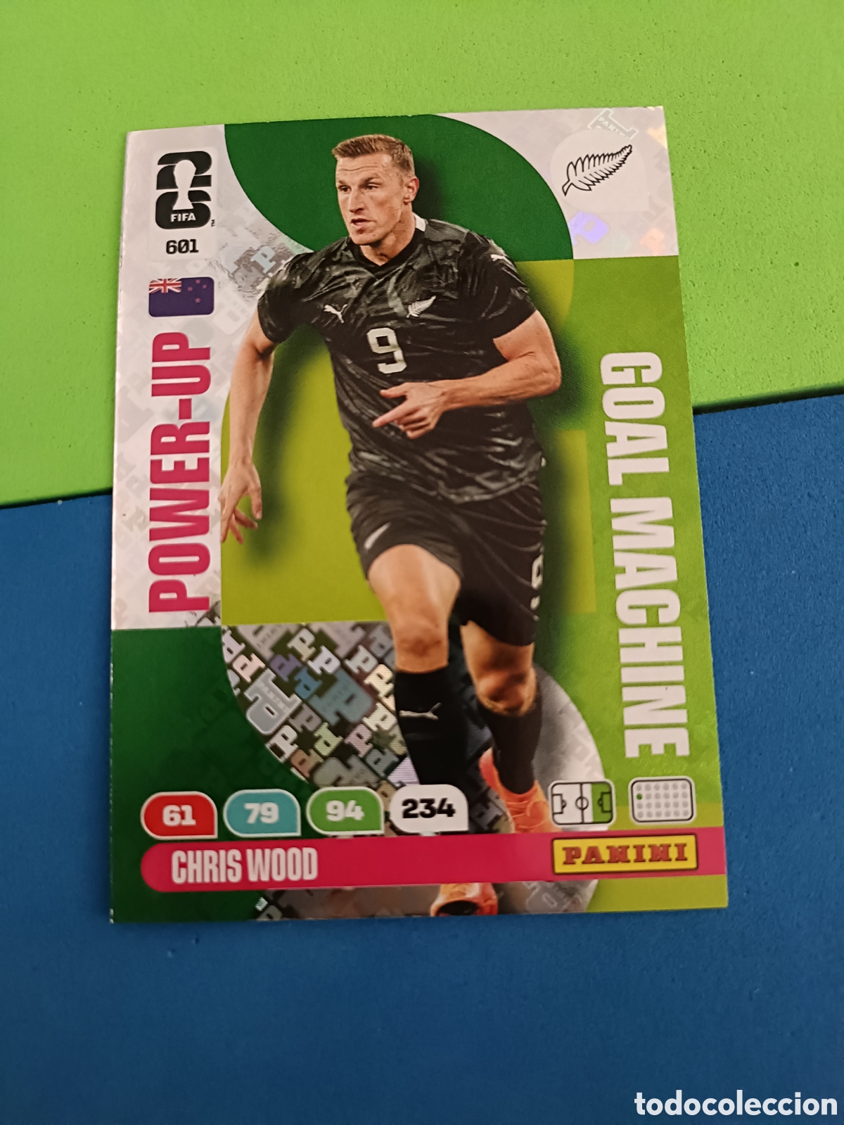 Figurine di Calcio: Adrenalyn XL Fifa World cup 2026 mundial - Power-Up 601 Chris Wood