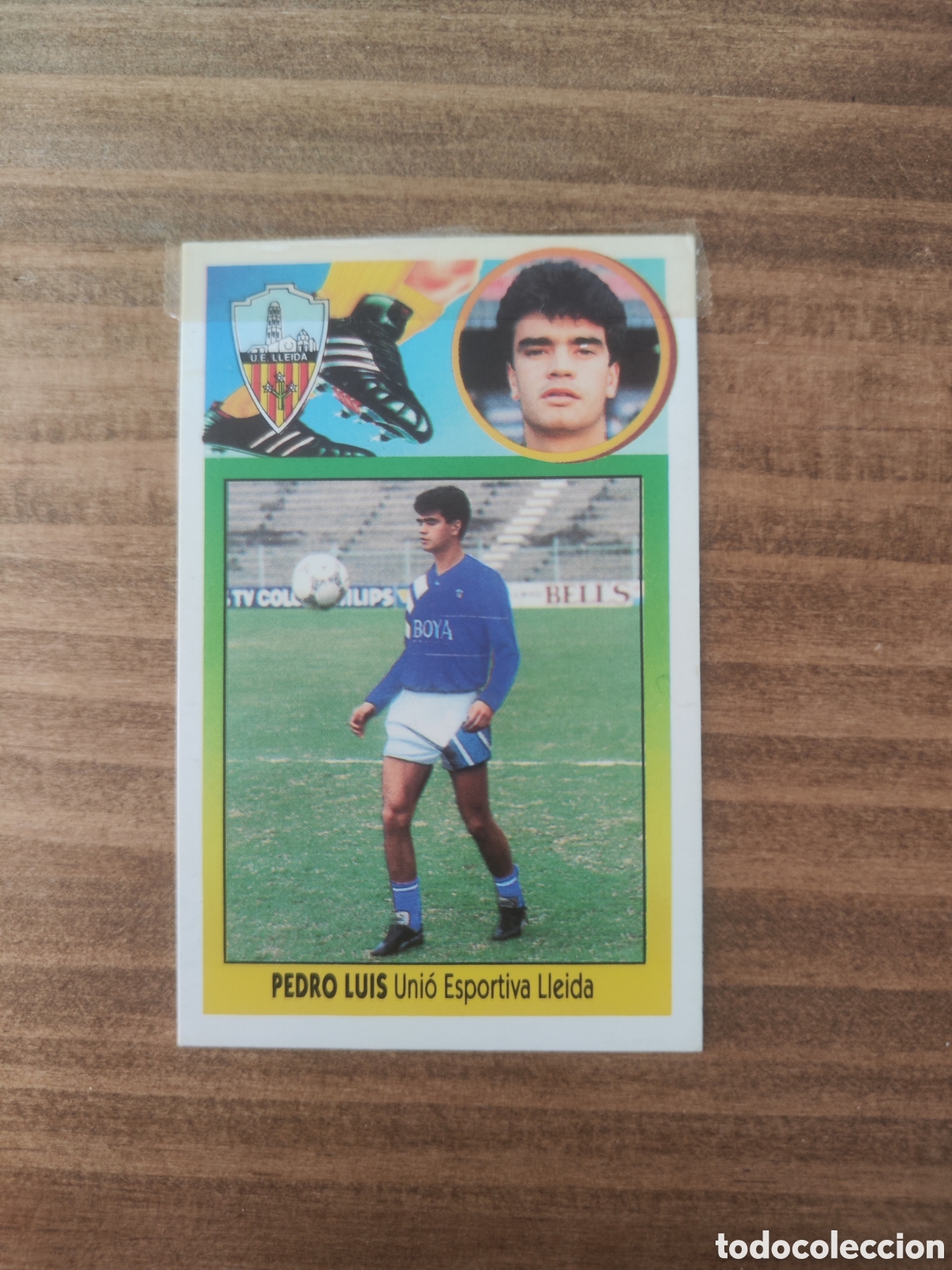 Fu&szlig;ball-Sticker: Este 93 94 despegado Lleida Pedro Luis i coloca con resto de celo en anverso