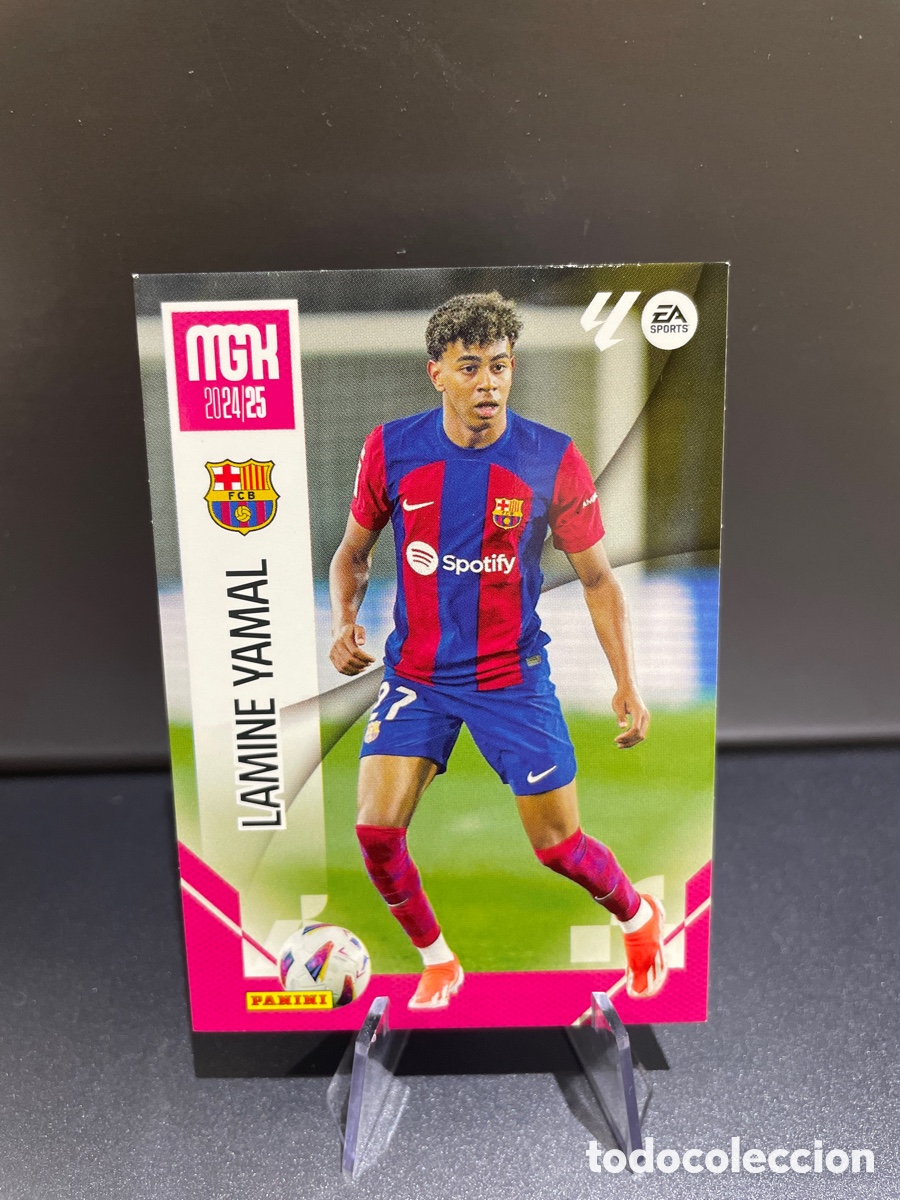 Fu&szlig;ball-Sticker: Lamine Yamal 89 MGK 2024-25 Panini Megacracks FC Barcelona