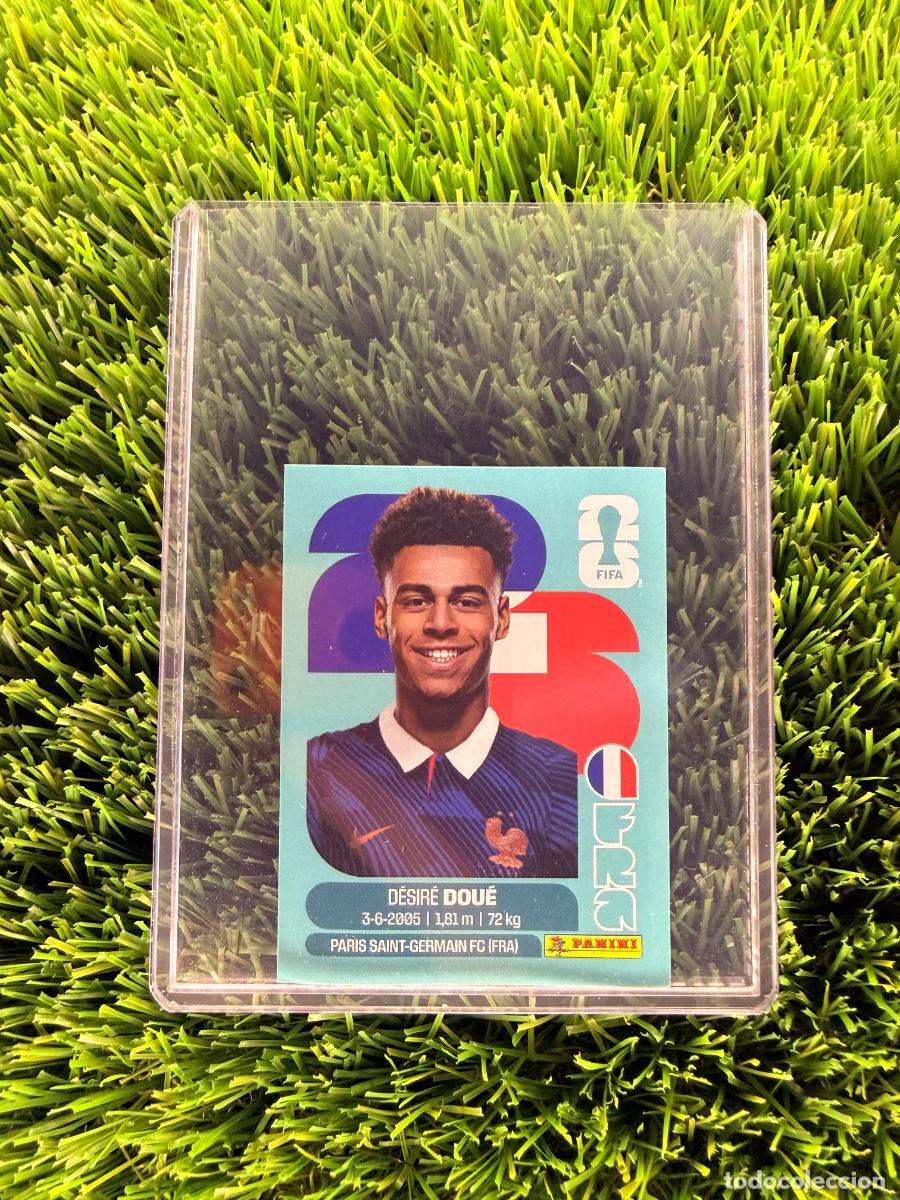 Cromos de f&uacute;tbol: N&ordm; FRA17 D&eacute;sir&eacute; Dou&eacute; Francia Mundial 2026 Stickers