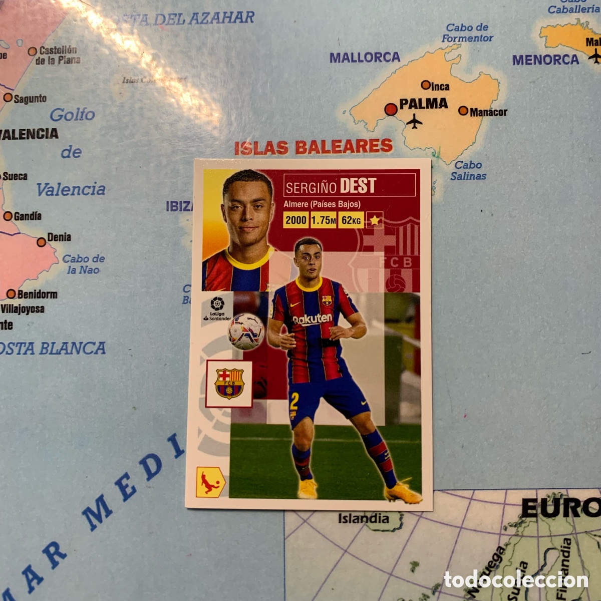 Fu&szlig;ball-Sticker: Sergi&ntilde;o Dest coloca n&uacute;mero 5 Bis del Barcelona cromo liga este 20-21 2020-2021
