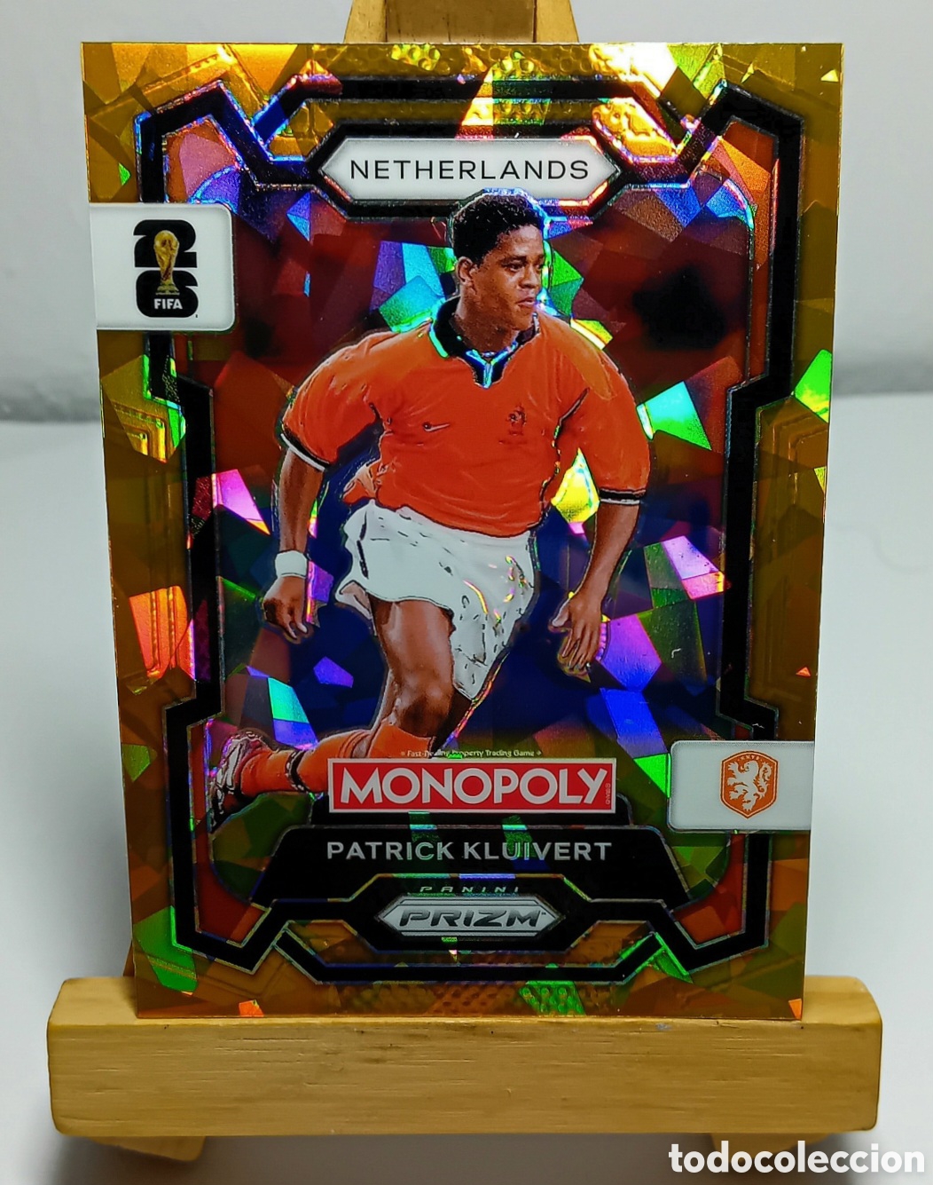 Cartes &agrave; collectionner de Football: PATRICK KLUIVERT 2026 HOLANDA GOLD CRACKED ICE MONOPOLY PRIZM PANINI.