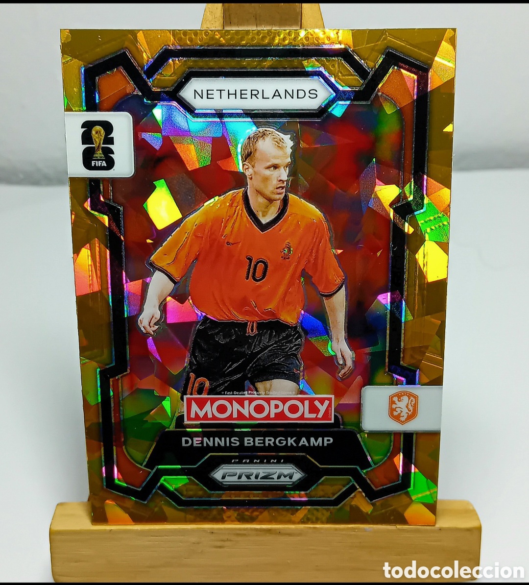 Cartes &agrave; collectionner de Football: DENNIS BERGKAMP 2026 HOLANDA GOLD CRACKED ICE MONOPOLY PRIZM PANINI.