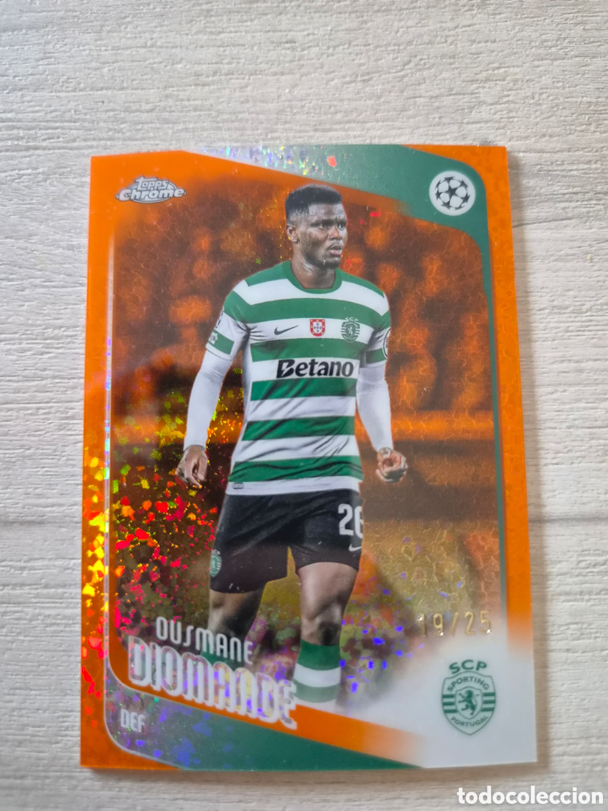 Cromos de f&uacute;tbol: N&deg;104 Ousmane Diomande &rdquo;Orange Raindrops&rdquo; /25 Topps Chrome UCC 2025