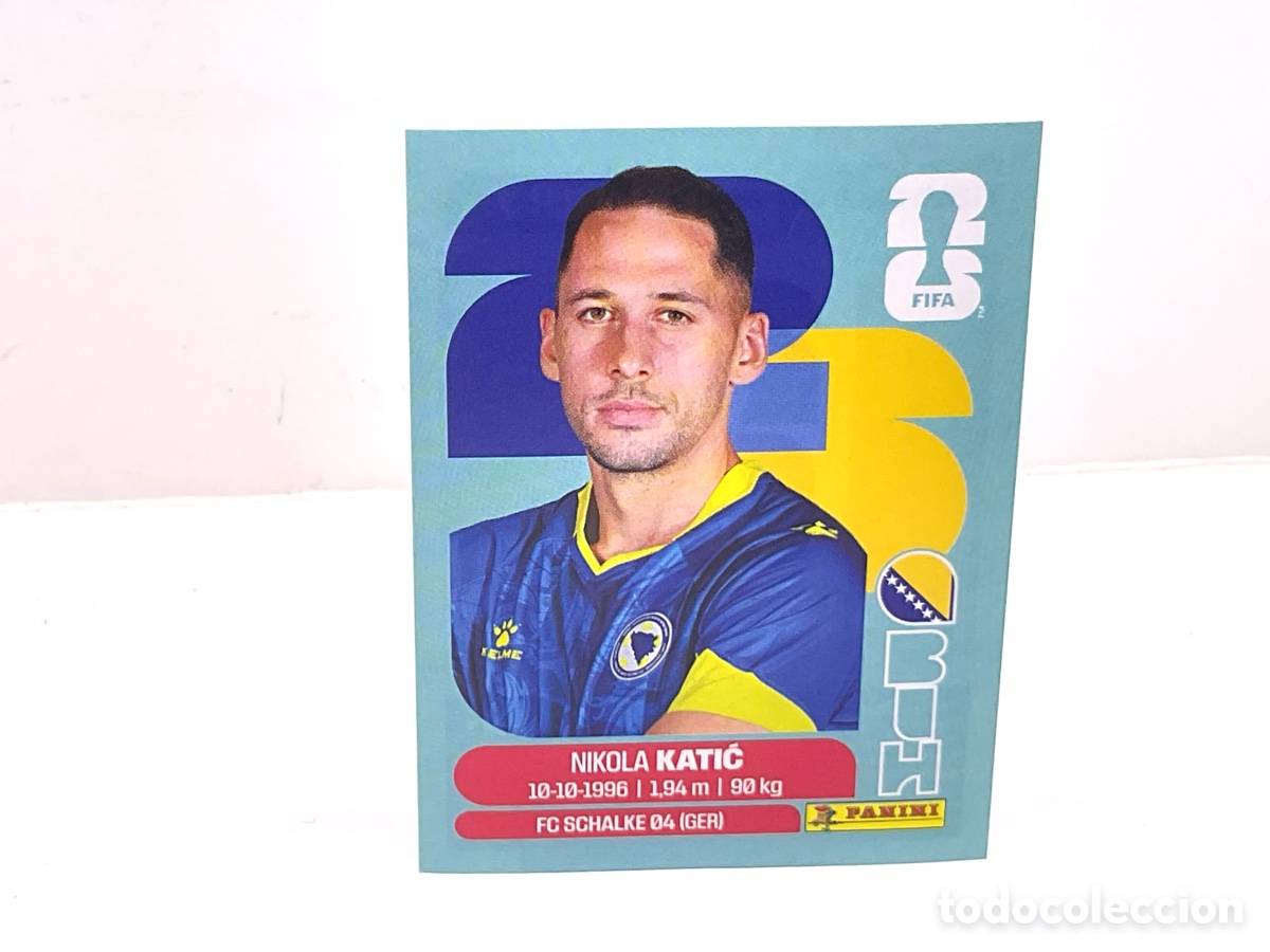 Fu&szlig;ball-Sticker: BOSNIA Y HERZEGOVINA / BIH . N&ordm; 7 . NIKOLA KATIC . FIFA WORLD CUP 2026.PANINI