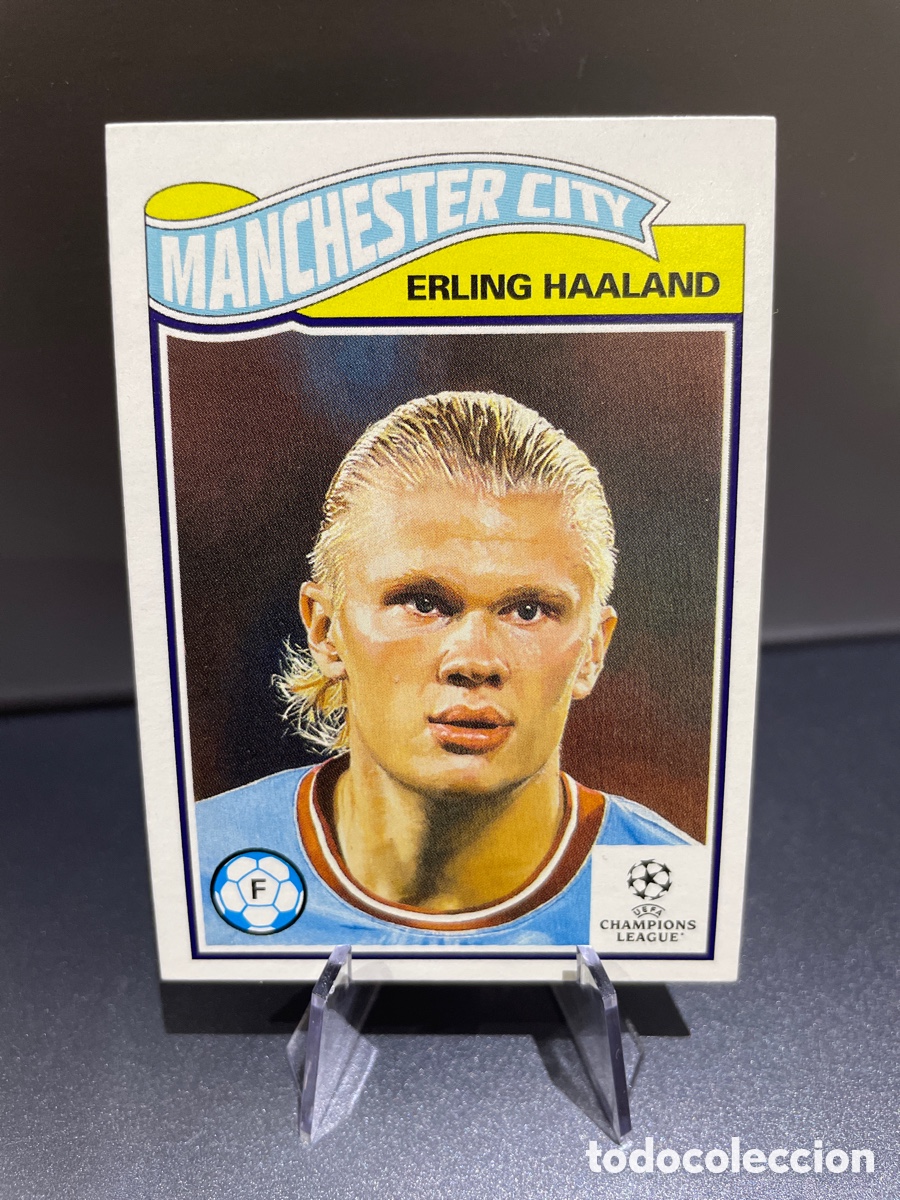 Figurine di Calcio: Erling Haaland 510 Topps Living set UCL 2022-23 Manchester City