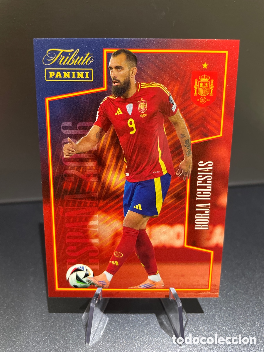 Figurine di Calcio: Borja Iglesias 65 Panini Tribute Seleccion Espa&ntilde;ola 2010-2026 Vamos Campeones