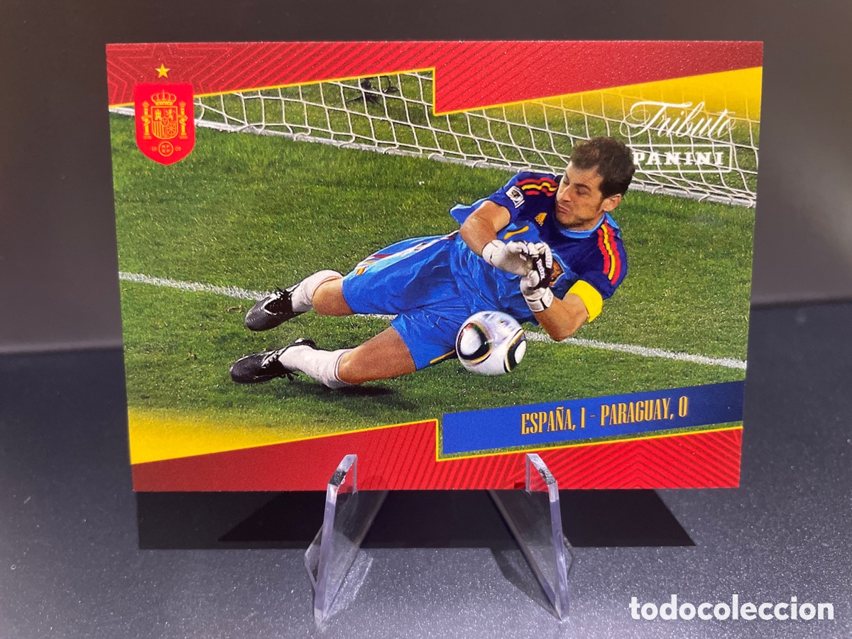 Figurine di Calcio: Espa&ntilde;a 1 - Paraguay 0 29 Panini Tribute Seleccion Espa&ntilde;ola 2010-2026 Vamos Campeones