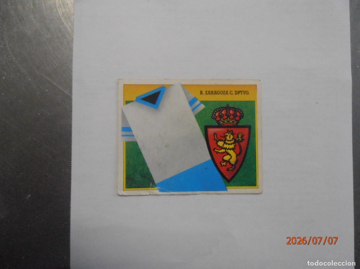 Cromos de f&uacute;tbol: escudo y camiseta Zaragoza - Liga 91-92