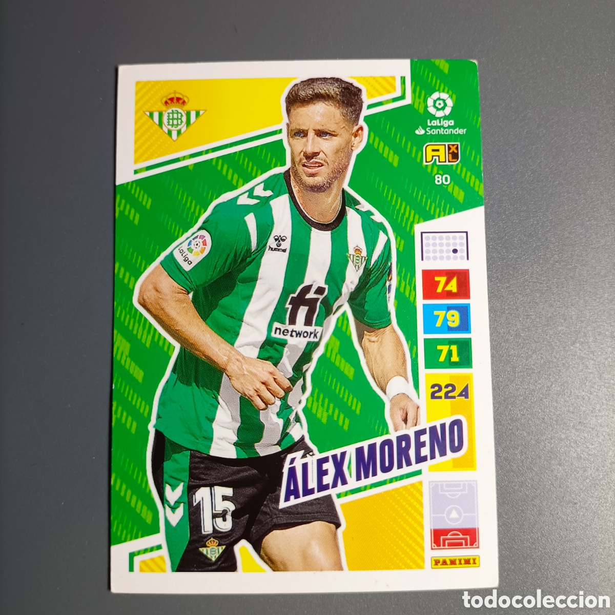 Cartes &agrave; collectionner de Football: ADRENALYN. LIGA 2022-2023 (BETIS) №80 ALEX MORENO