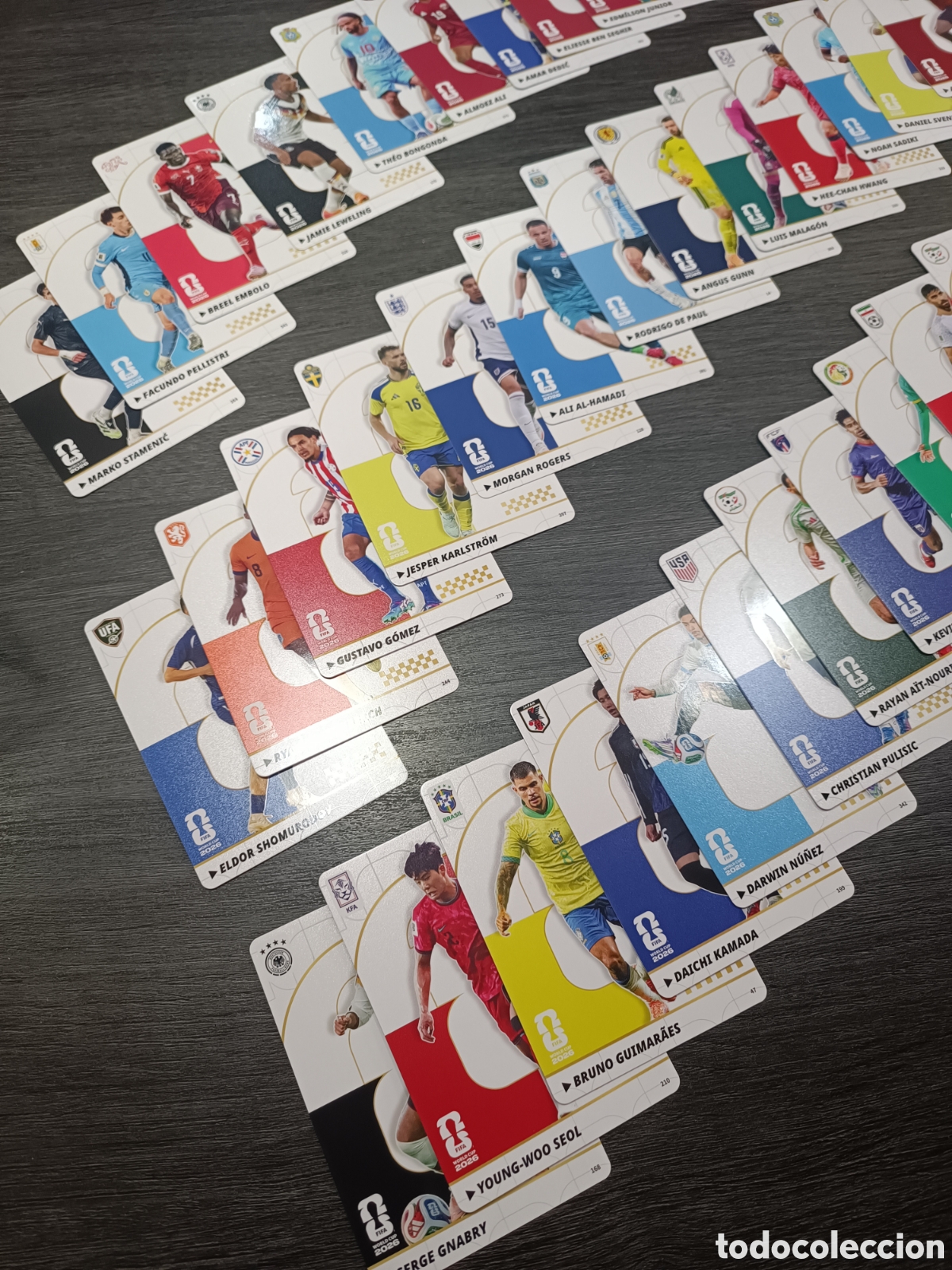 Football Stickers: Lote 35 B&aacute;sicas Panini Kayou world cup