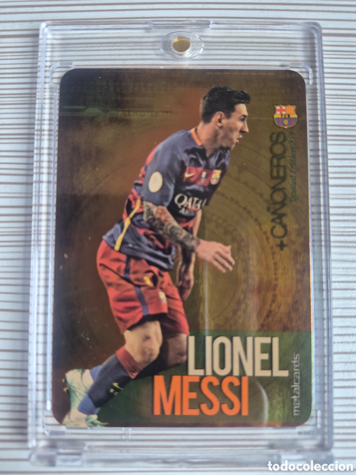 Cromos de f&uacute;tbol: MESSI CA&Ntilde;ONERO DORADO BRILLO MUNDICROMO 2015 2016 IMPOLUTO!! LEER