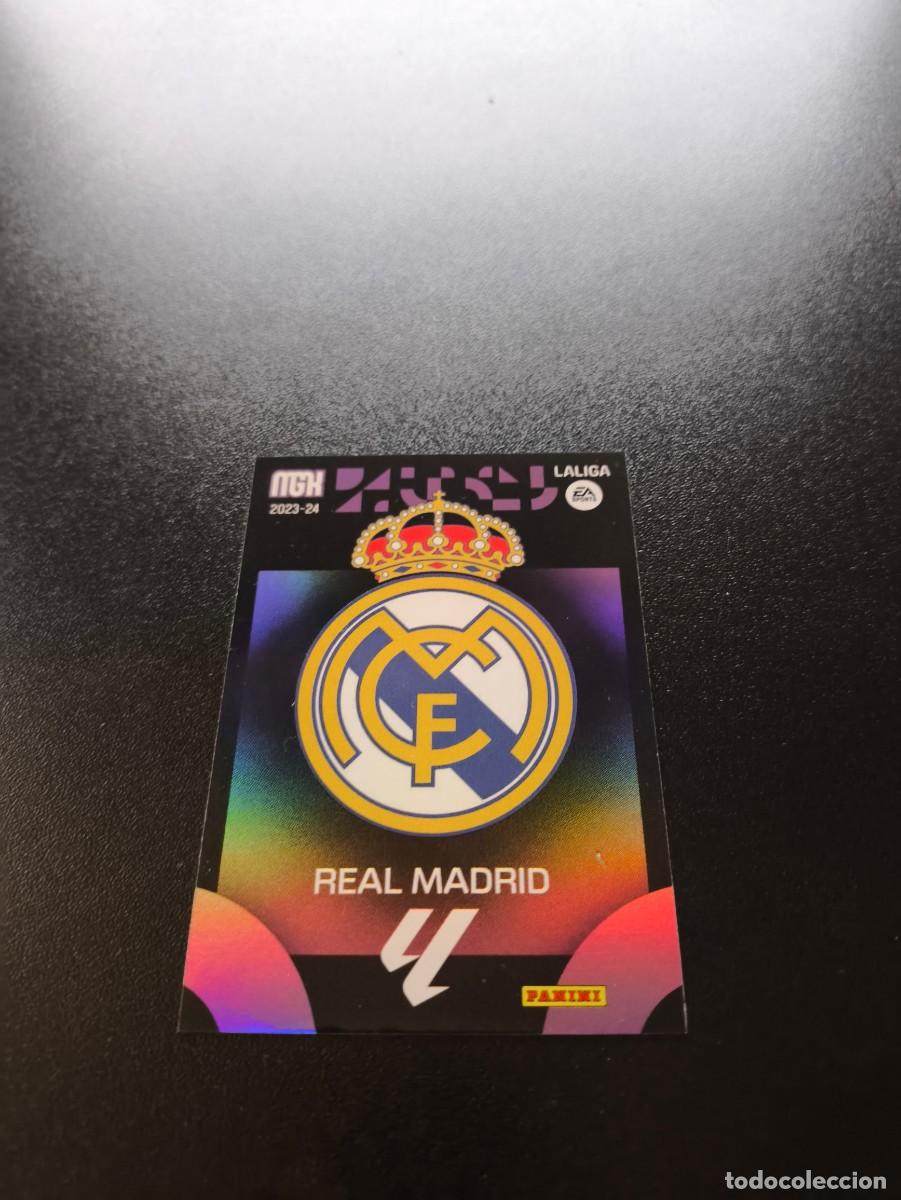Cromos de f&uacute;tbol: 235 Escudo REAL MADRID PANINI LIGA MEGACRACKS MGK 2023 2024 23 24 NO ESTE