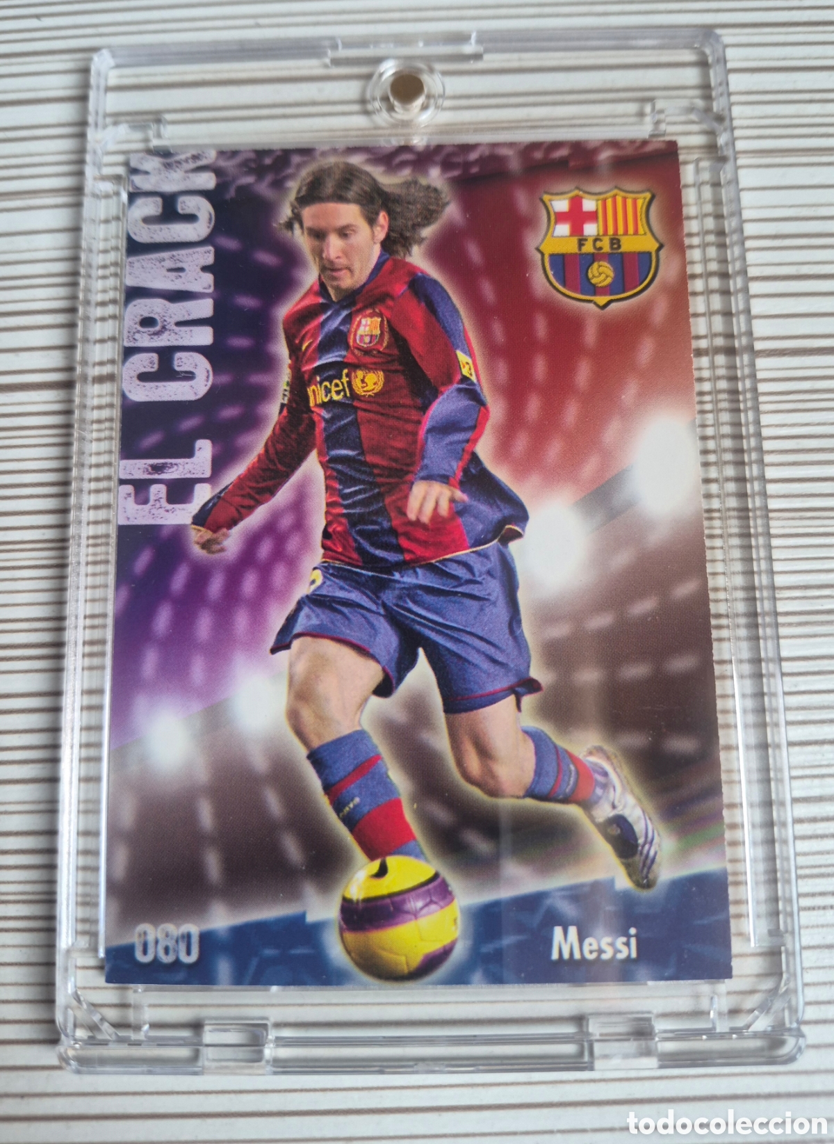 Cromos de f&uacute;tbol: MESSI EL CRACK FONDO MATE PUNTAS CUADRADAS MUNDICROMO 2009 IMPOLUTO!!