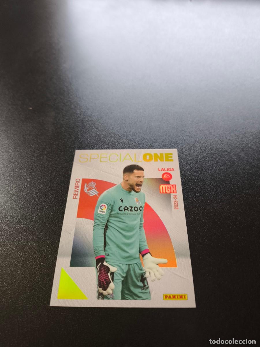 Cromos de f&uacute;tbol: 402 Remiro REAL SOCIEDAD SPECIAL ONE PANINI LIGA MEGACRACKS MGK 2023 2024 23 24 NO ESTE