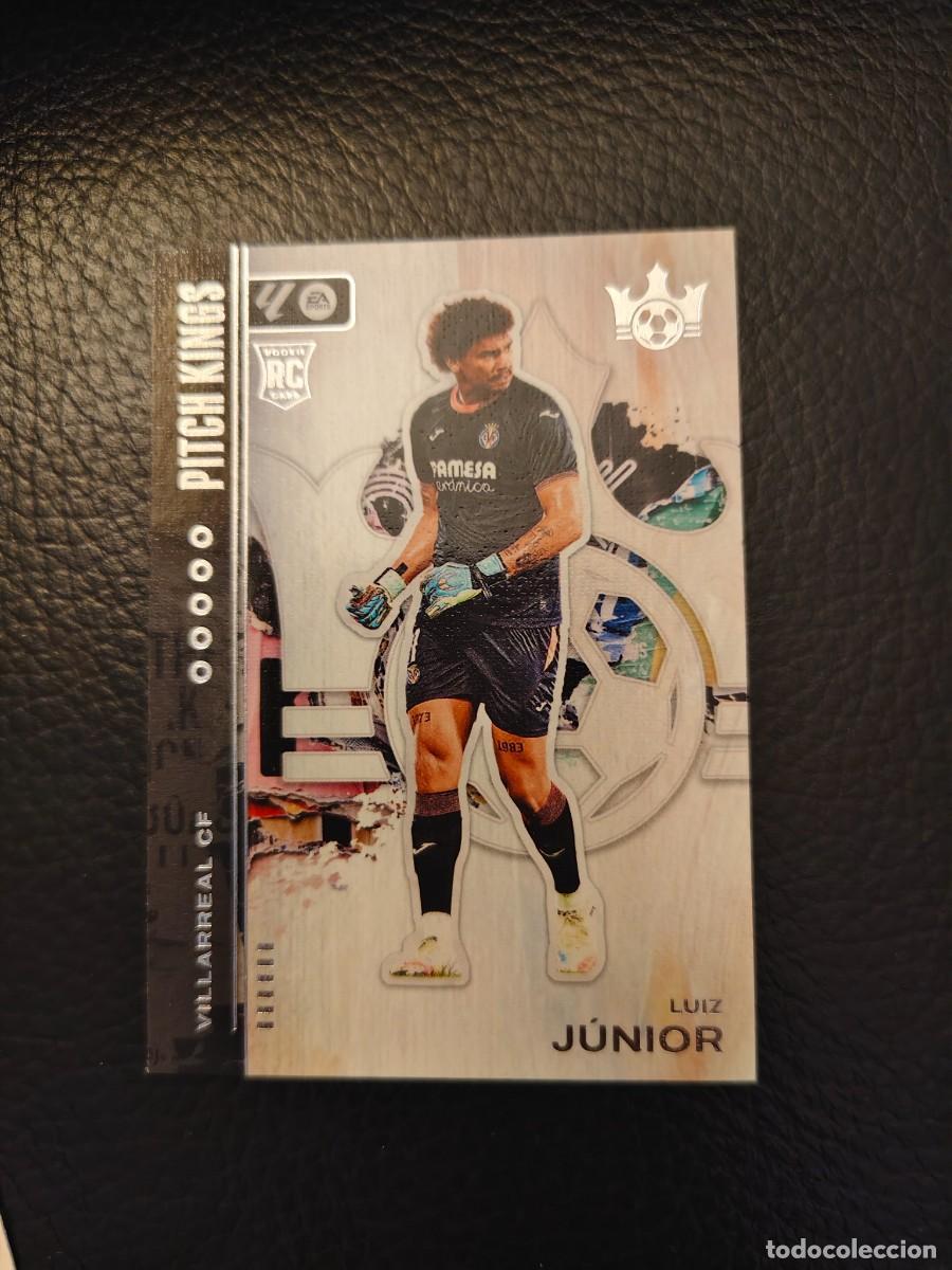 Cromos de f&uacute;tbol: 23 PITCH KINGS LA LIGA 25 26 LUIZ JUNIOR VILLARREAL CF BASE PANINI 2025 2026 AAB