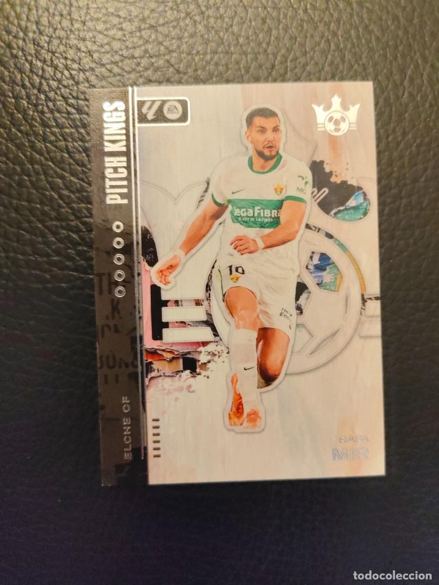 Cromos de f&uacute;tbol: 87 PITCH KINGS LA LIGA 25 26 RAFA MIR ELCHE CF BASE PANINI 2025 2026 AAB