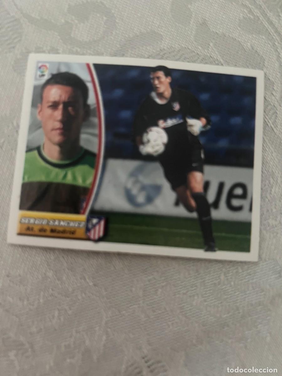 Cromos de f&uacute;tbol: SERGIO SANCHEZ AT MADRID COLOCA SIN PEGAR LIGA ESTE 2003/04