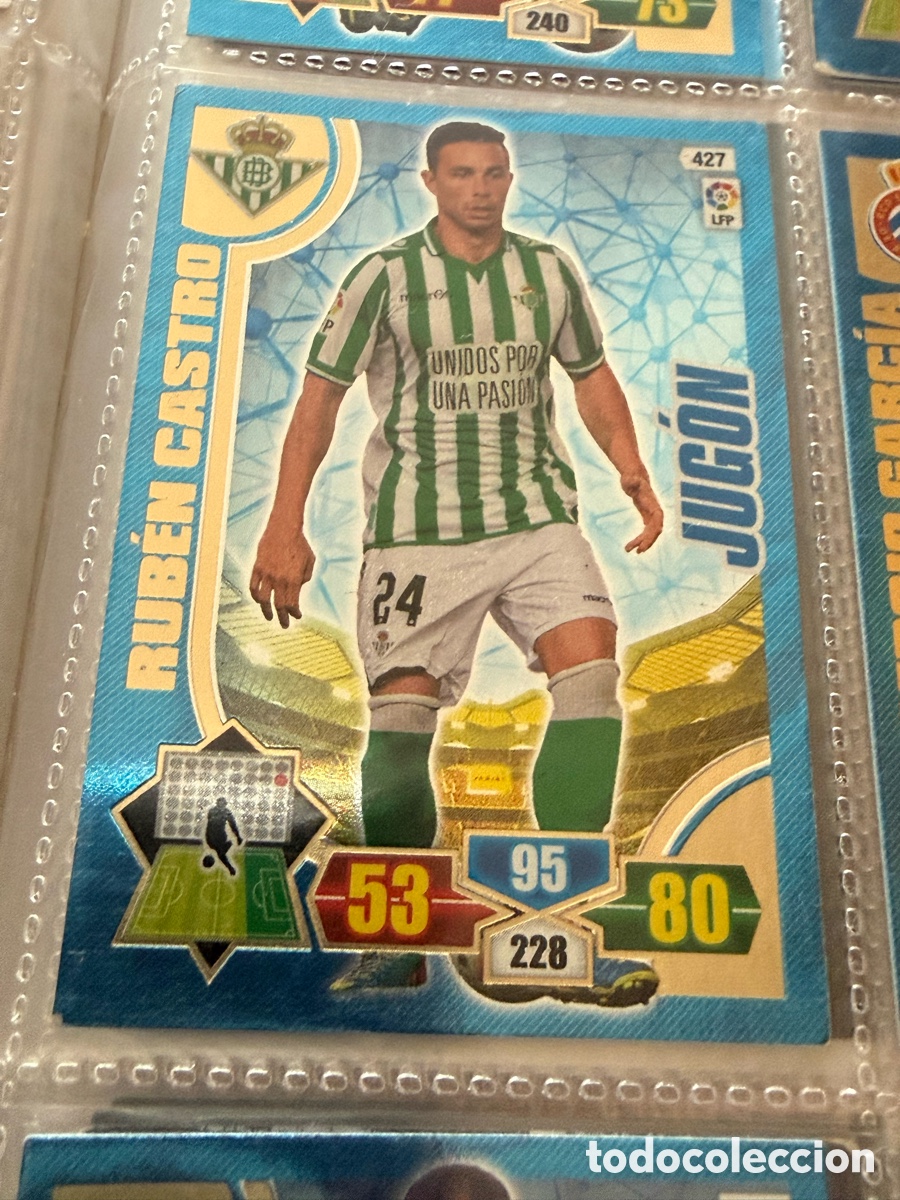 Fu&szlig;ball-Sticker: Adrenalyn XL. 2013-14. RUB&Eacute;N CASTRO ( Real Betis). JUG&Oacute;N