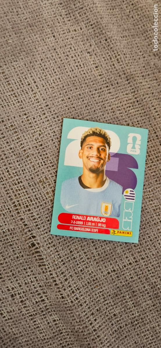 Football Stickers: Uruguay Araujo 4 world cup mundial fifa estados unidos, canad&aacute; mexico panini 2026 26 sin pegar tradi