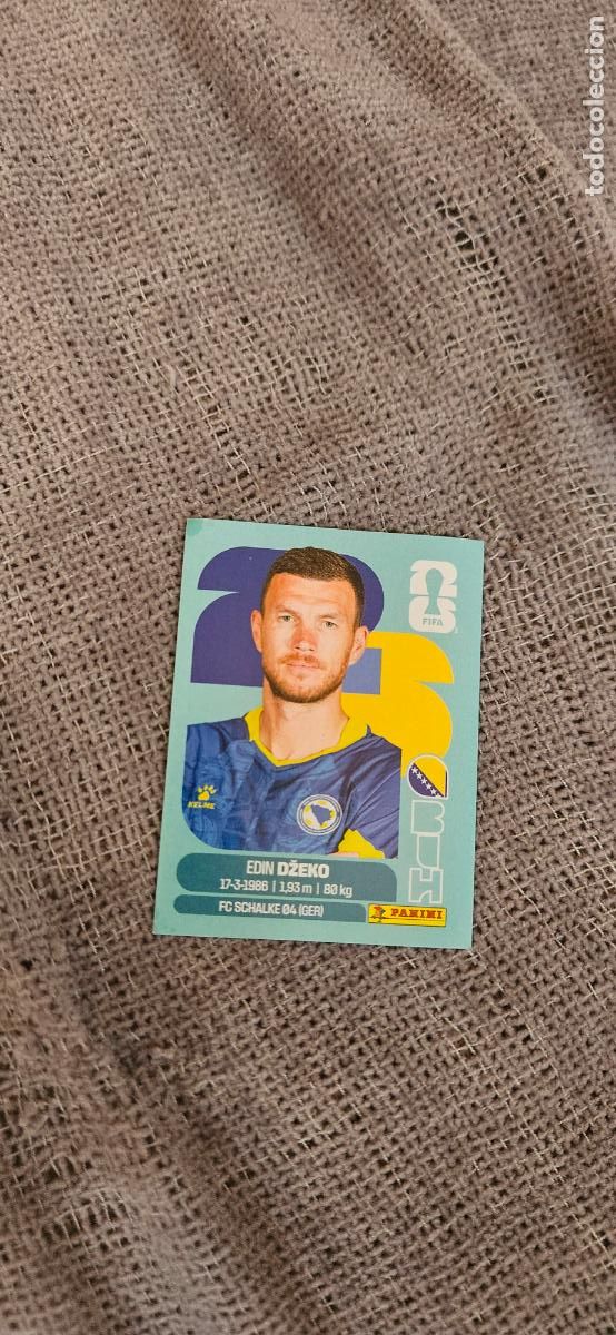 Cartes &agrave; collectionner de Football: Bosnia Dzeko world cup mundial fifa estados unidos, canad&aacute; mexico panini 2026 26 sin pegar trading c
