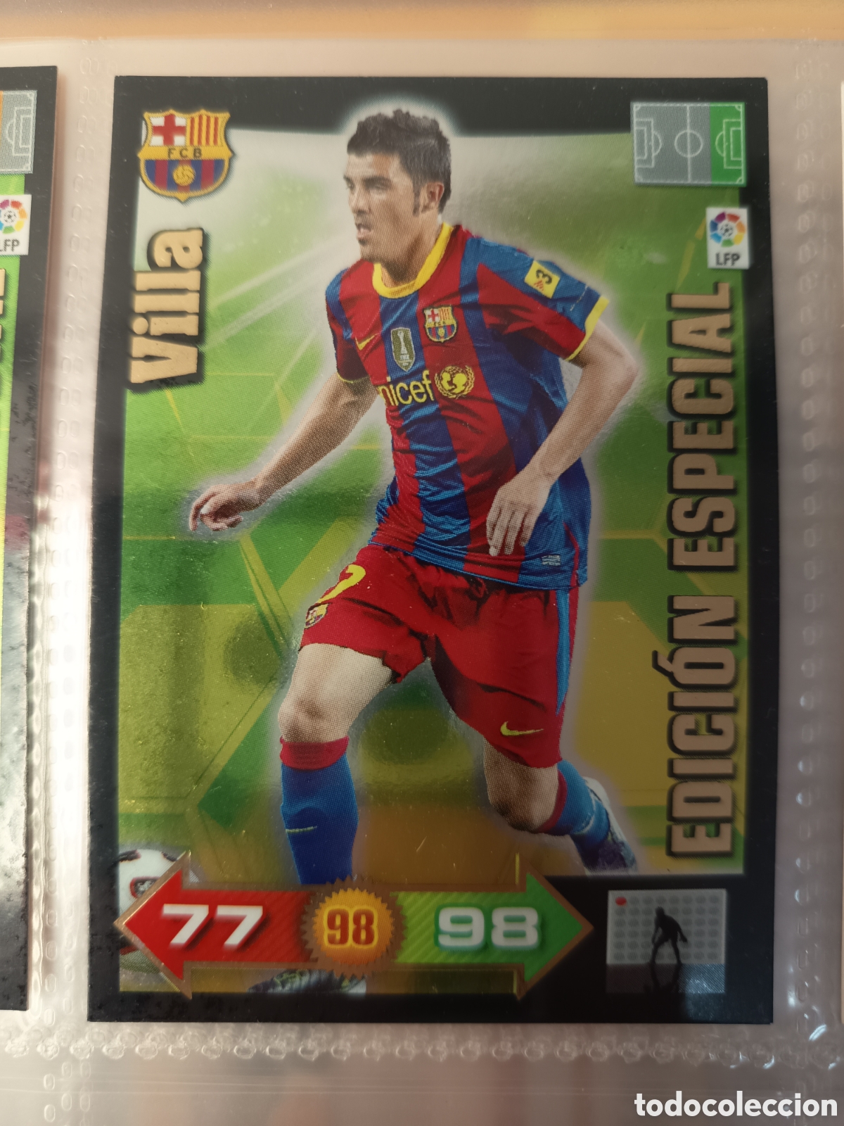 Cartes &agrave; collectionner de Football: ADRENALYN LIGA 2010 2011 EDICION ESPECIAL VILLA BARCELONA