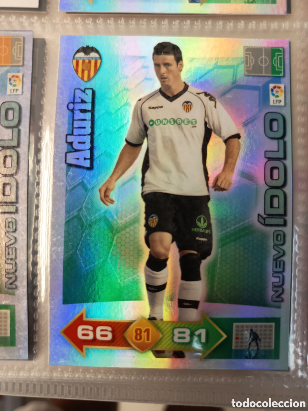 Fu&szlig;ball-Sticker: ADRENALYN LIGA 2010 2011 NUEVO IDOLO ADURIZ VALENCIA