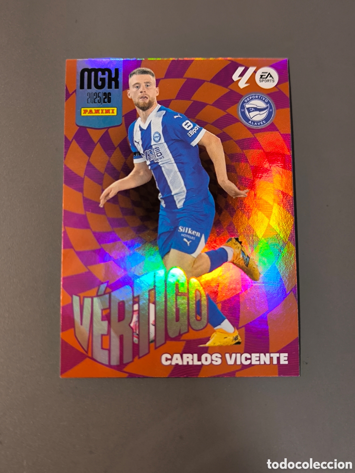 Cromos de f&uacute;tbol: CARLOS VICENTE 382 V&eacute;rtigo Alav&eacute;s Megacracks MGK 25 26
