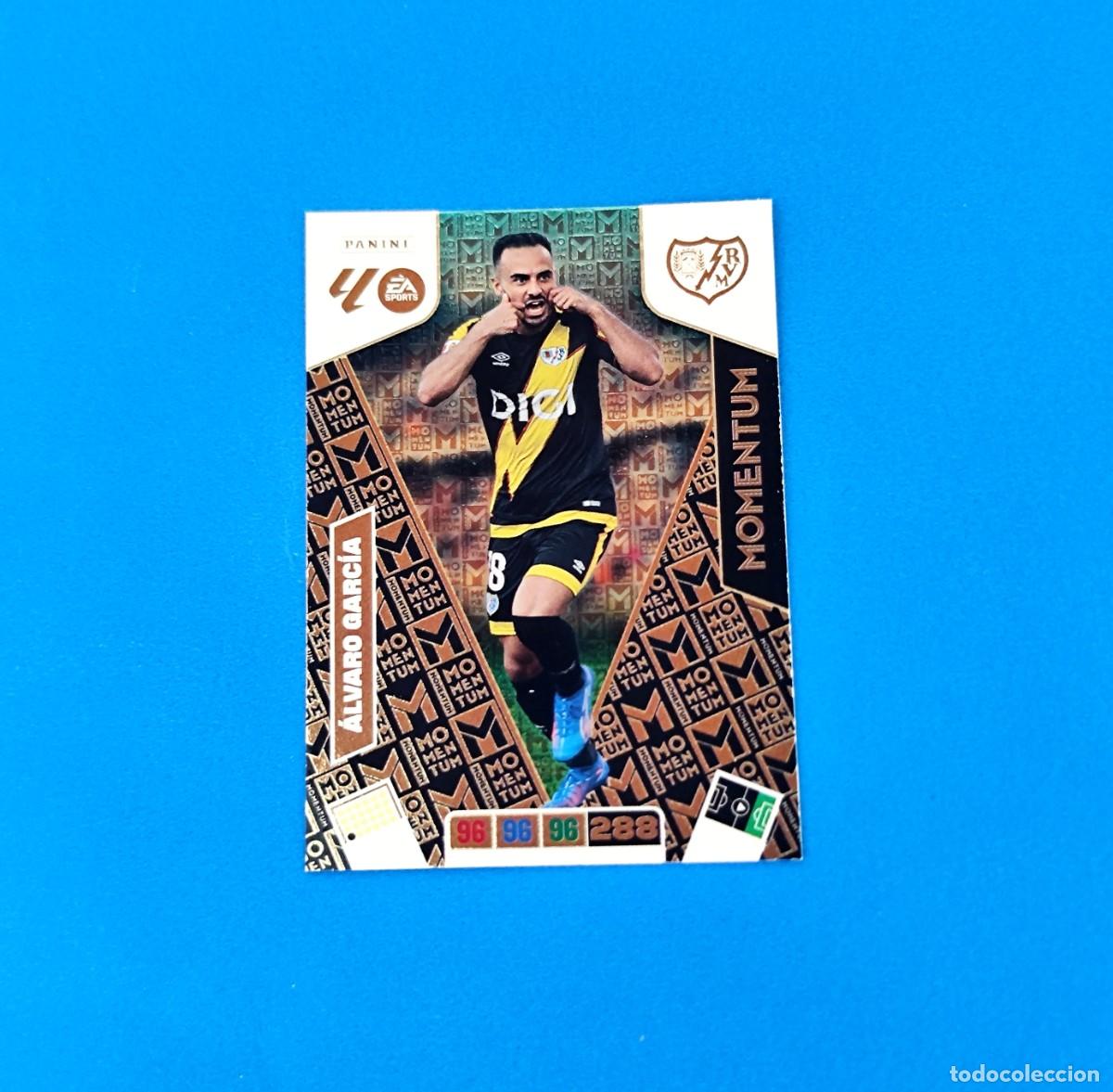 Cromos de f&uacute;tbol: Adrenalyn 2025 2026 / 25 26 Momentum &Aacute;lvaro Garc&iacute;a Rayo Vallecano