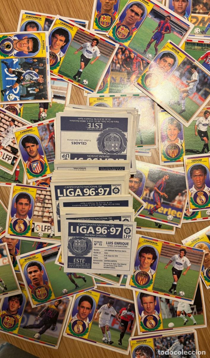 Fu&szlig;ball-Sticker: COLECCI&Oacute;N CROMOS LIGA ESTE 1996-97 &ndash; 22 EQUIPOS &ndash; COLOCAS, FICHAJES, ESCUDOS, ENTRENADORES Y REPETID