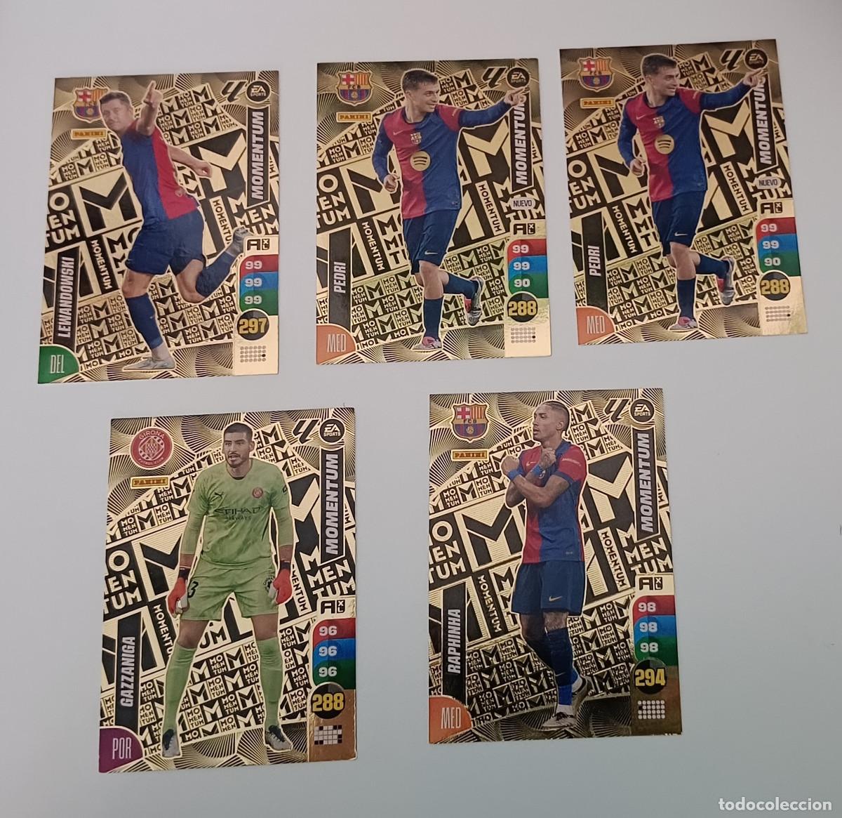 Cromos de f&uacute;tbol: Lote PANINI Momentum 2024/25: Pedri (2), Raphi&ntilde;a (1), Lewandoski(1) y Gazzaniga (1)