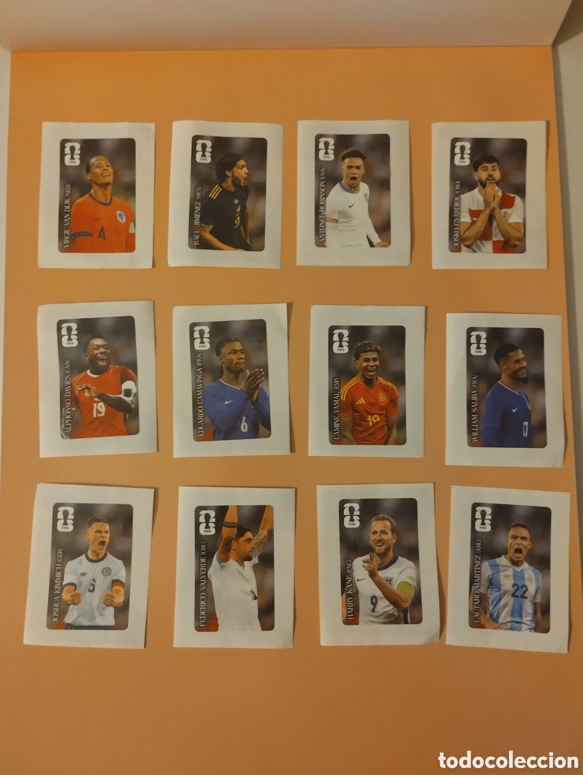 Cromos de f&uacute;tbol: Coleccion completa de 12 cromos de Coca-Cola Mundial Panini originales de las etiquetas de Cocacola