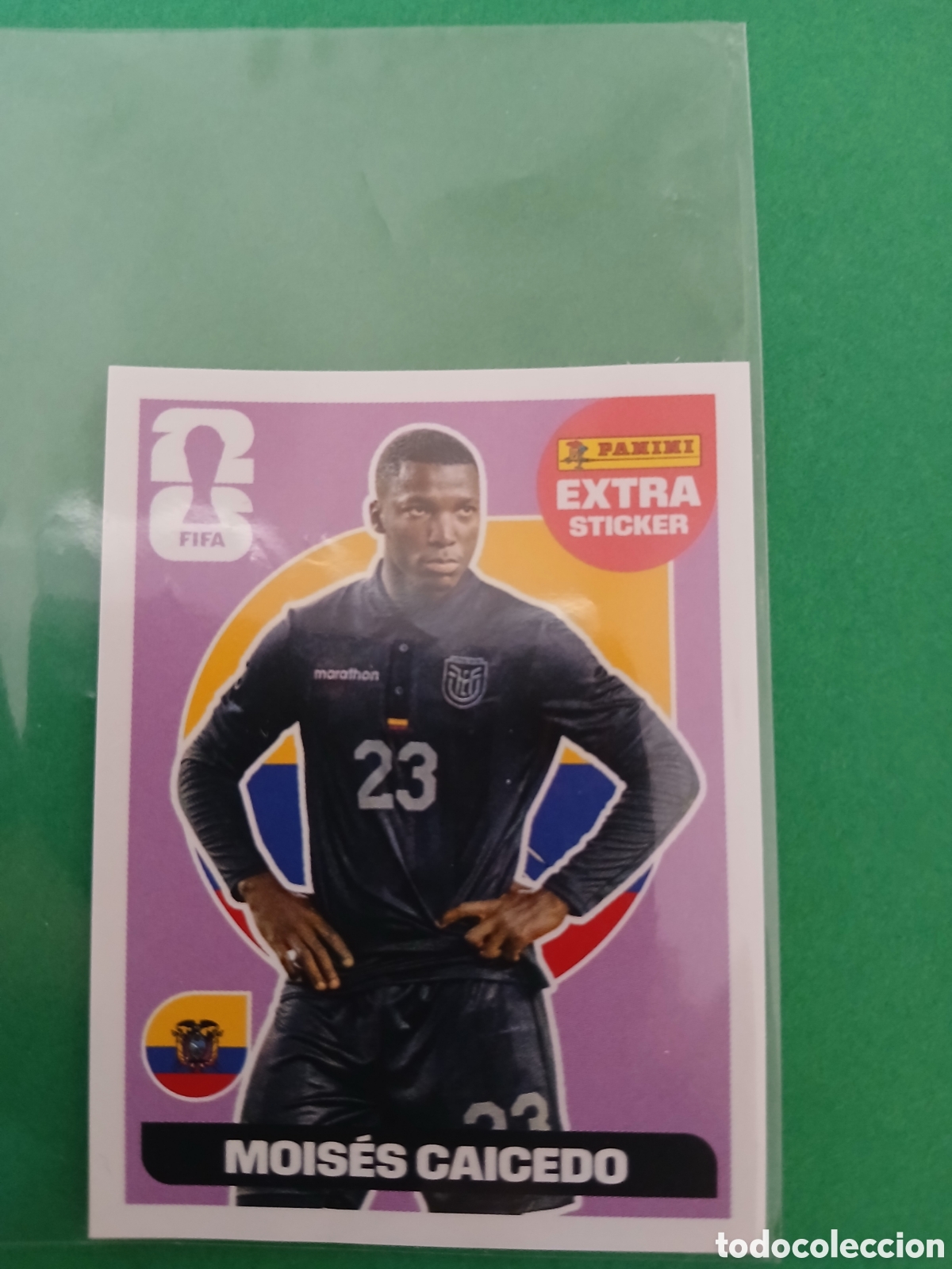 Cartes &agrave; collectionner de Football: MOISES CAICEDO ECUADOR BASE MORADO EXTRA STICKER ⚽ PANINI FIFA MUNDIAL WORLD CUP 26 2026 STICKER ⚽