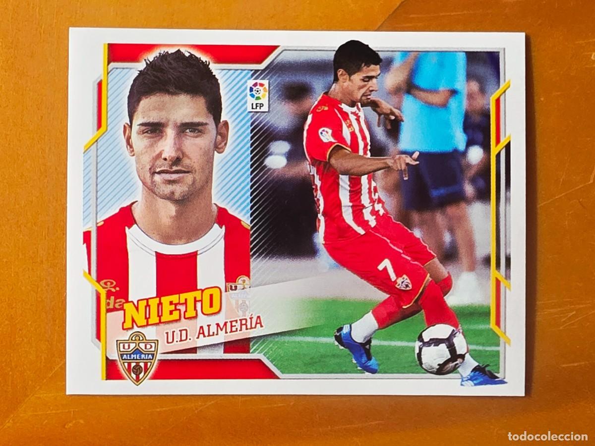 Cromos de f&uacute;tbol: 12 B Nieto, UD Almer&iacute;a, Panini Ediciones Liga Este 2010 2011 10 11 sin pegar