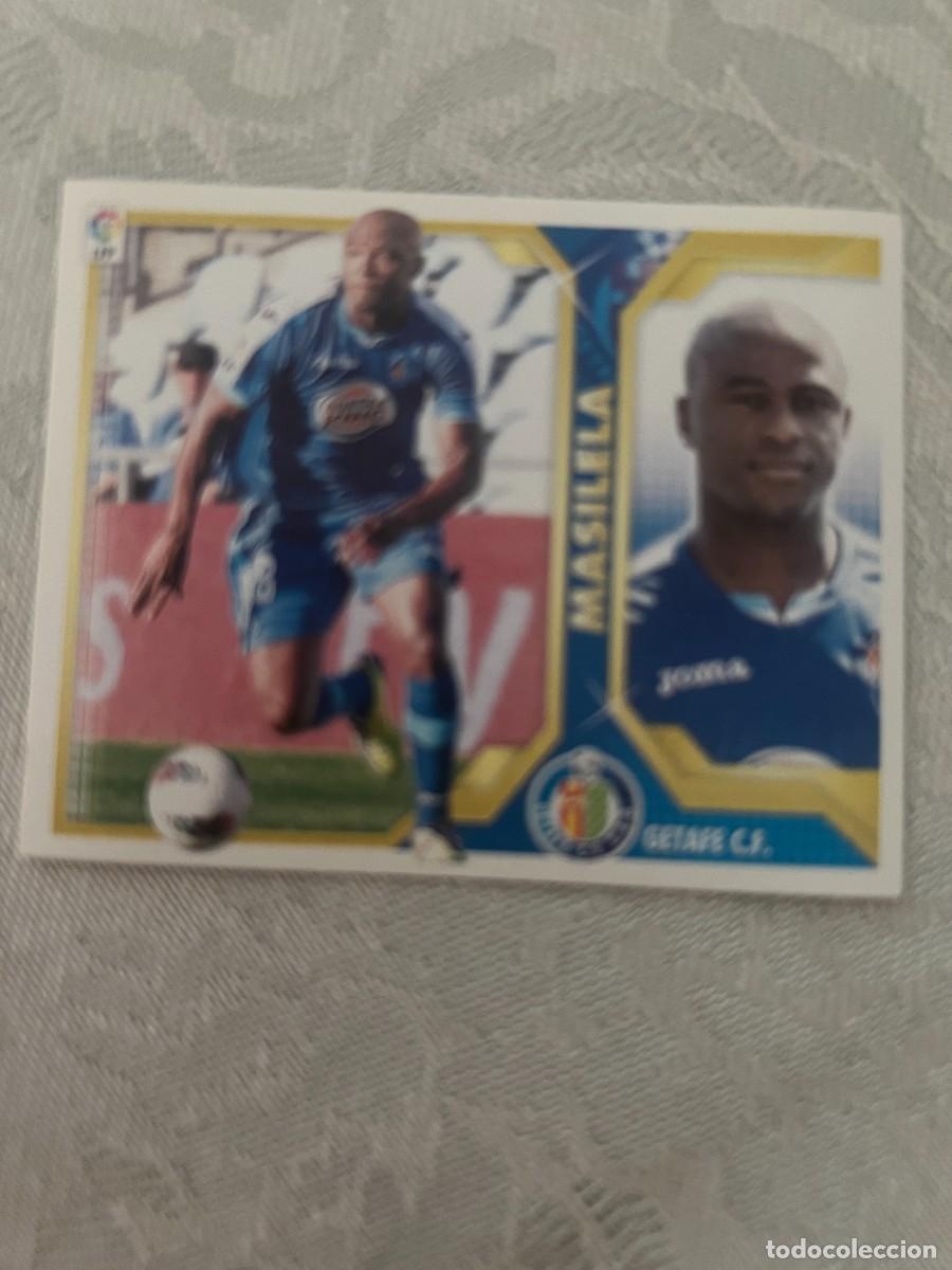 Cromos de f&uacute;tbol: MASILELA GETAFE COLOCA SIN PEGAR ALBUM ESTE LIGA 2011 - 2012