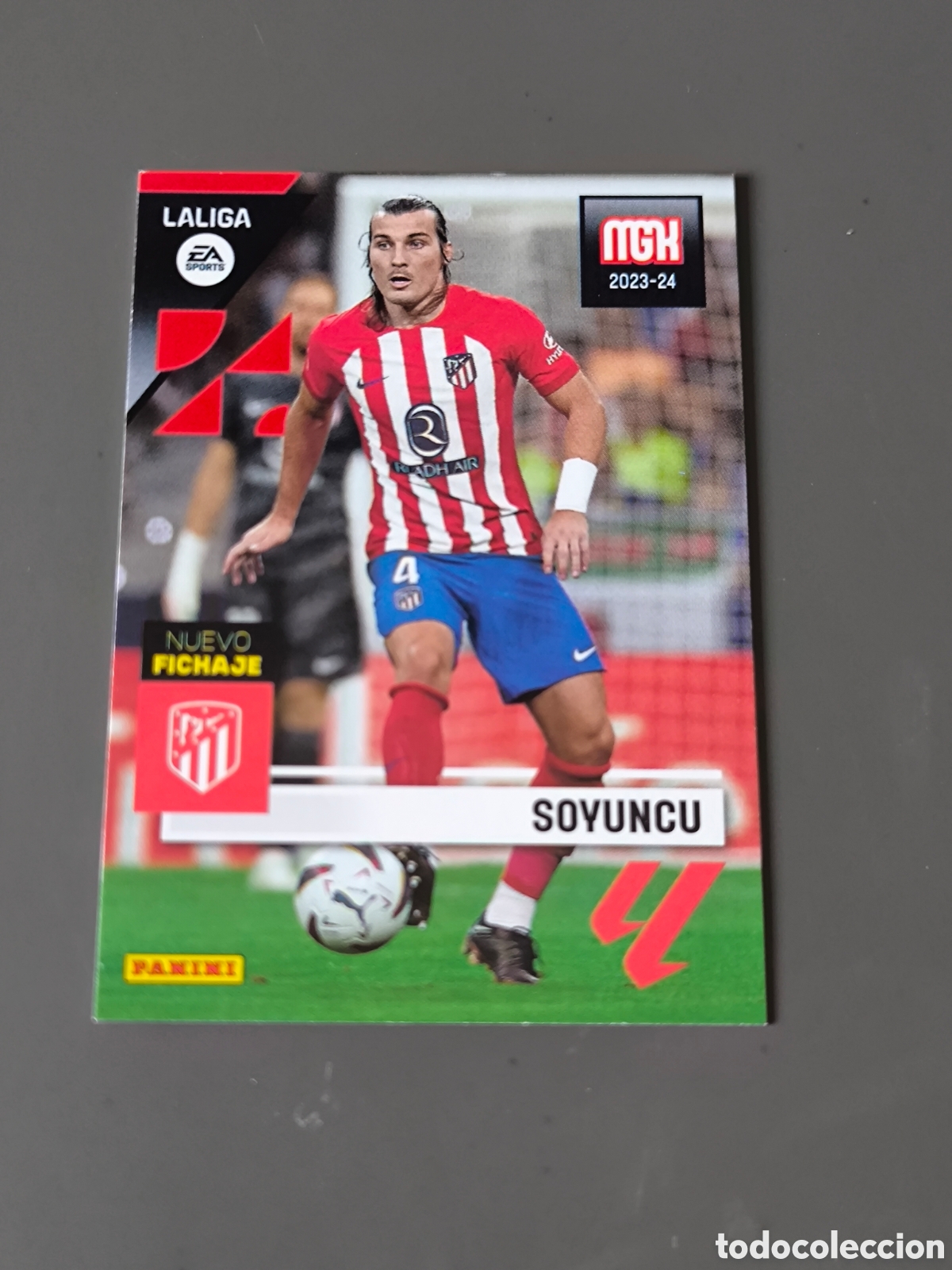 Cromos de f&uacute;tbol: SOYUNCU 449 Fichaje Atl&eacute;tico de Madrid Megacracks MGK 23 24