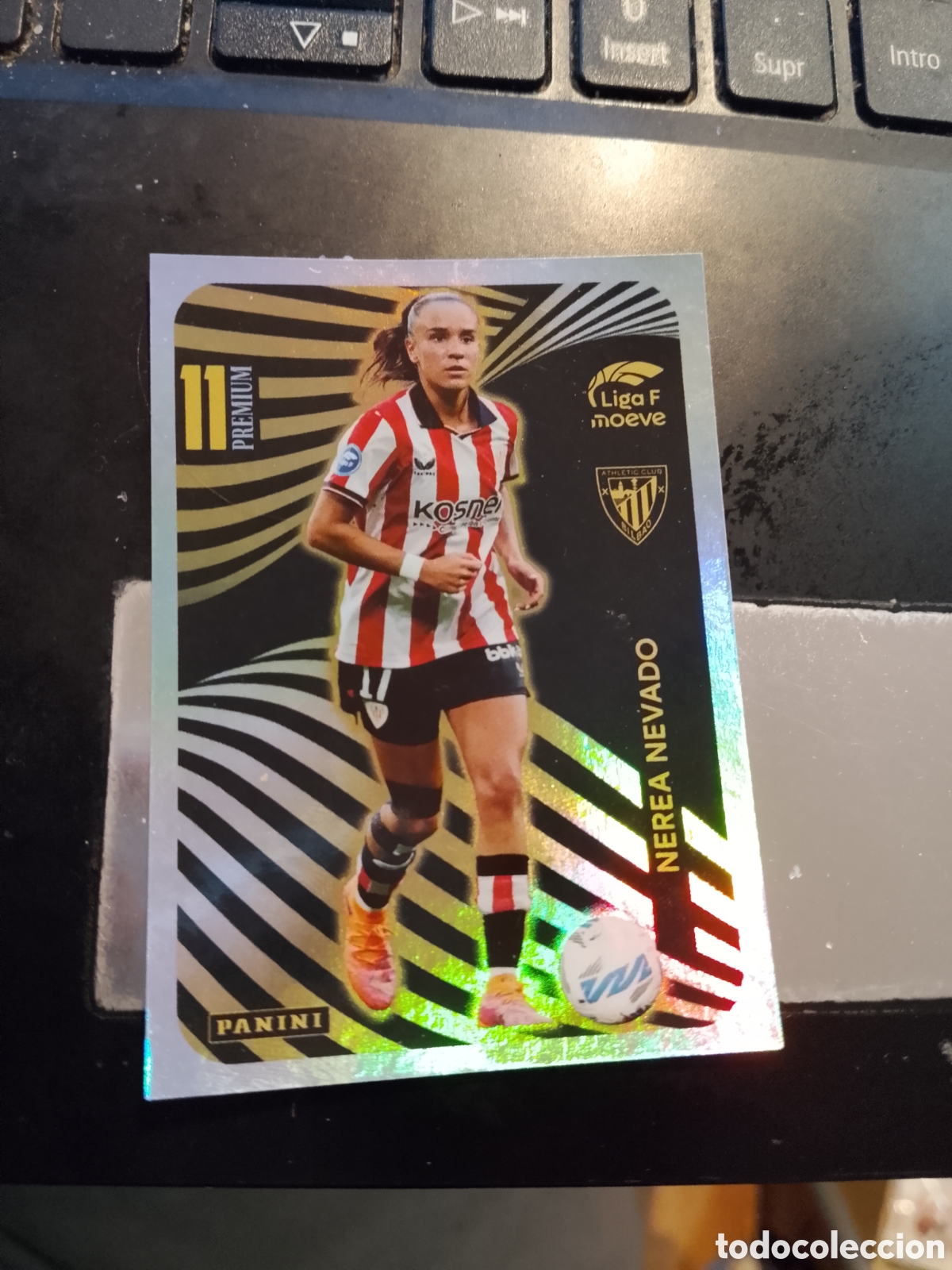 Cromos de f&uacute;tbol: NEREA NEVADO PREMIUM ATHLETIC CLUB BILBAO CROMO FUTBOL PANINI LIGA FEMENINO 2025-2026 LIGA F 25-26