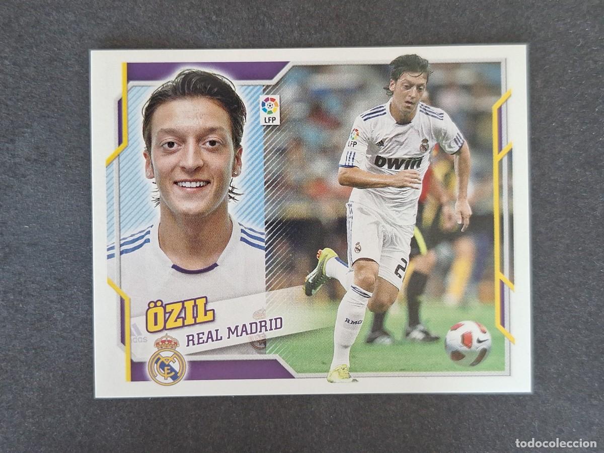 Fu&szlig;ball-Sticker: L4 &Ouml;ZIL REAL MADRID FICHAJE 51 LIGA ESTE 2010 2011 10 11 NUNCA PEGADO SIN PEGAR