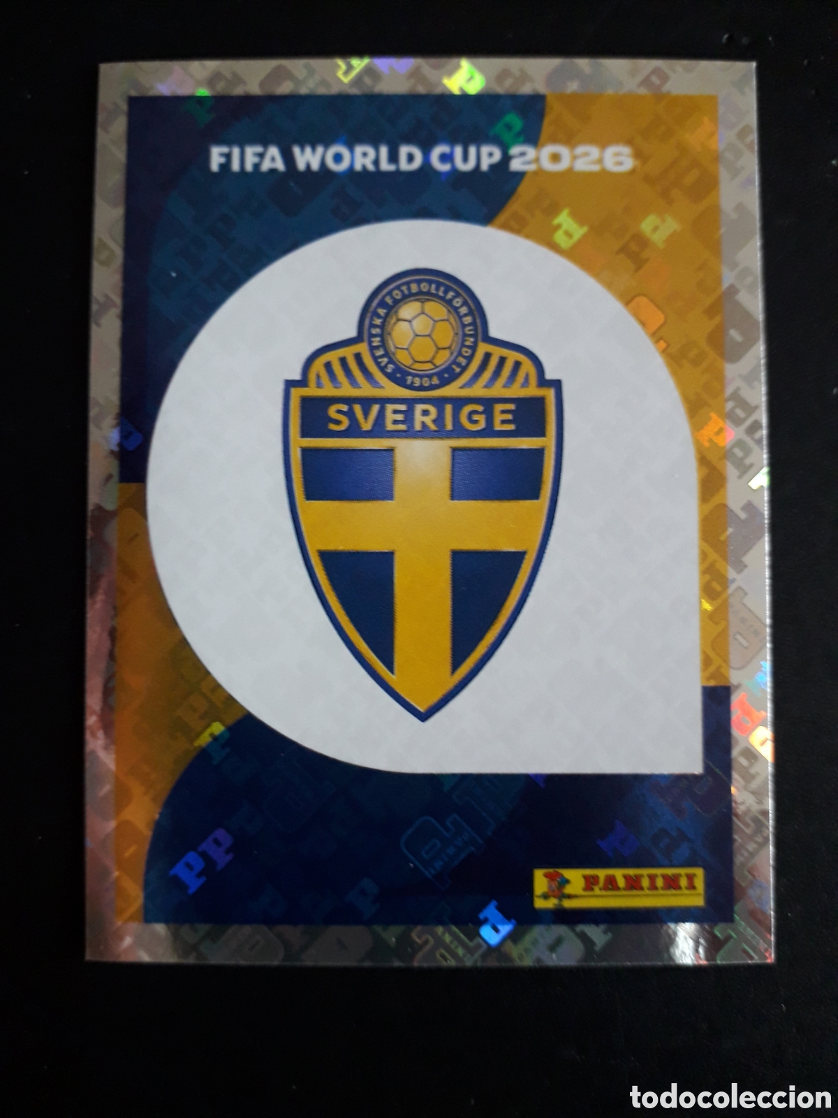 Cromos de f&uacute;tbol: ESCUDO SUECIA SWE 1 MUNDIAL F&Uacute;TBOL 2026 FIFA WORLD CUP PANINI SIN PEGAR PEDIDO M&Iacute;NIMO 3&euro;