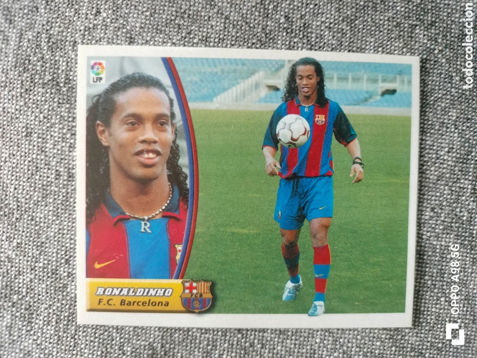 Cromos de f&uacute;tbol: Cromo fichaje 10 versi&oacute;n Ronaldinho Barcelona Ediciones Este liga temporada 03 04 2003 2004