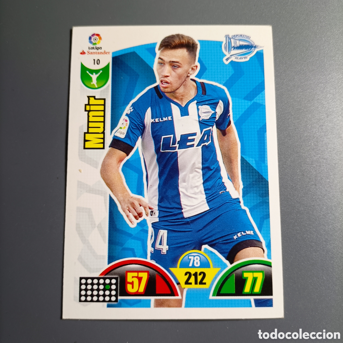 Cromos de f&uacute;tbol: ADRENALYN. LIGA 2017-2018 (ALAV&Eacute;S) №10 MUNIR