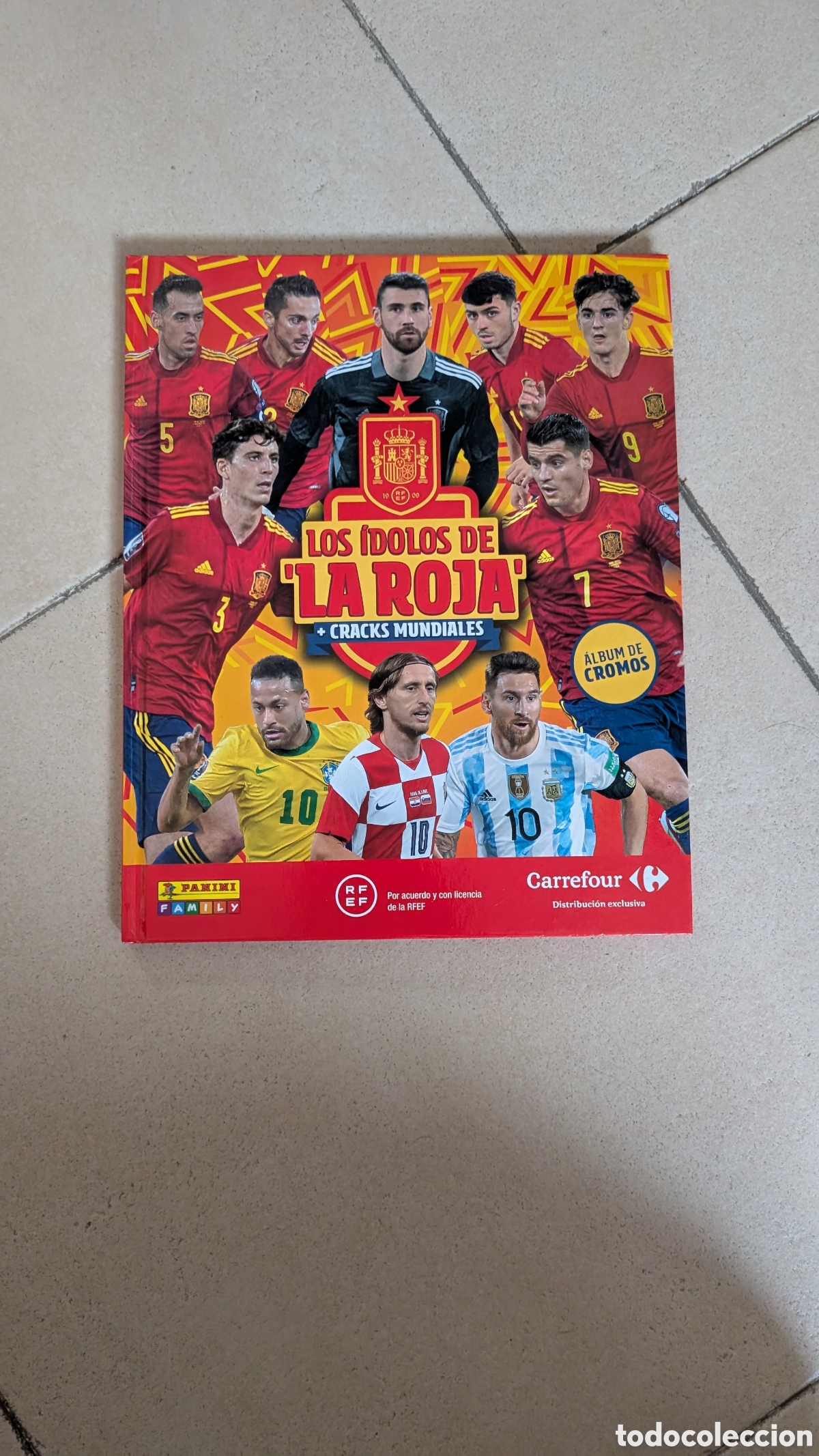 Cromos de f&uacute;tbol: &Aacute;LBUM COMPLETO LOS IDOLOS DE LA ROJA CRACKS MUNDIALES CARREFOUR PANINI PERFECTO ESTADO TAPA DURA