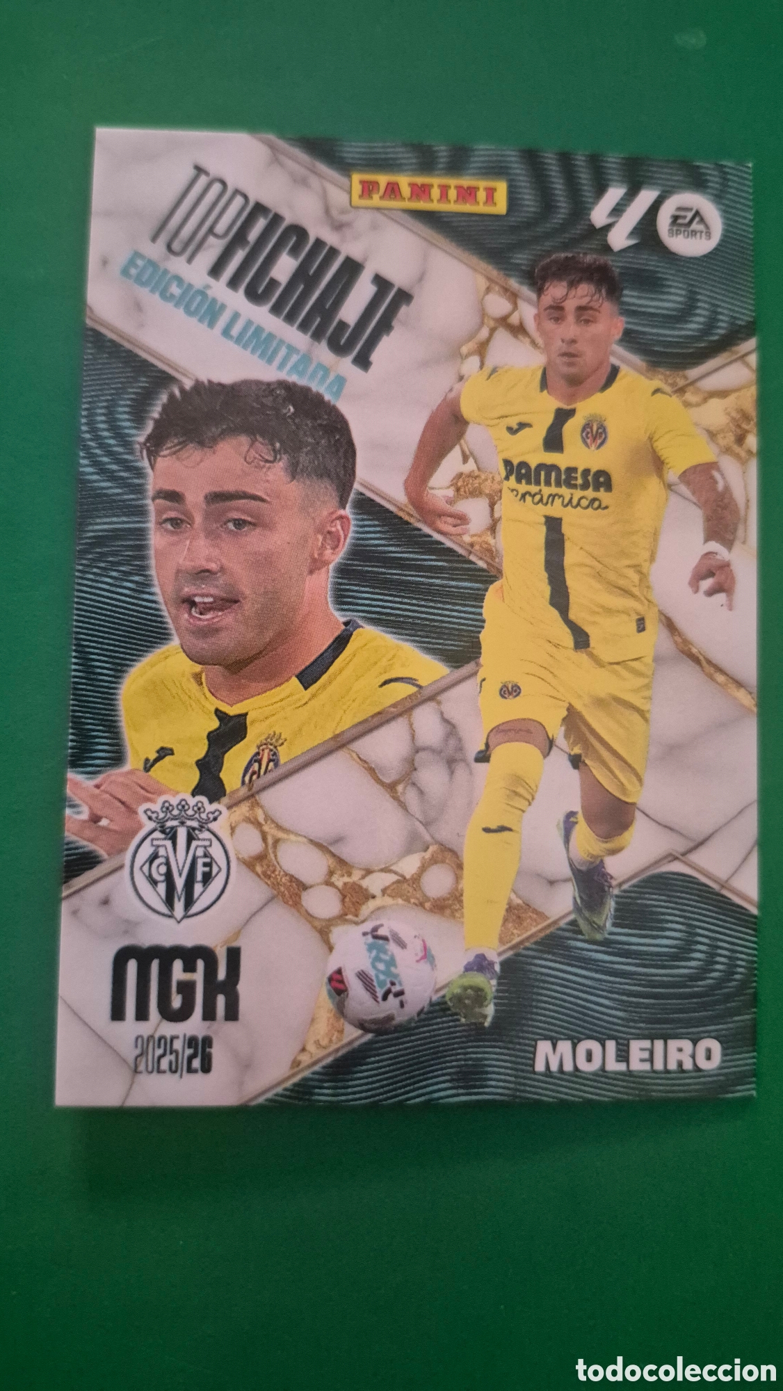 Cromos de f&uacute;tbol: CROMO CARD MGK MEGACRACKS TOP FICHAJE EDICION LIMITADA MOLEIRO VILLARREAL PANINI 2025 2026